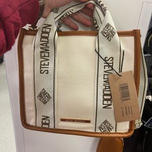 Famous tik tok Steve Madden tote